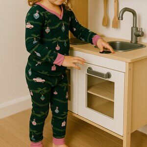 Beaufort Bonnet Company Pajamas – Size 4T